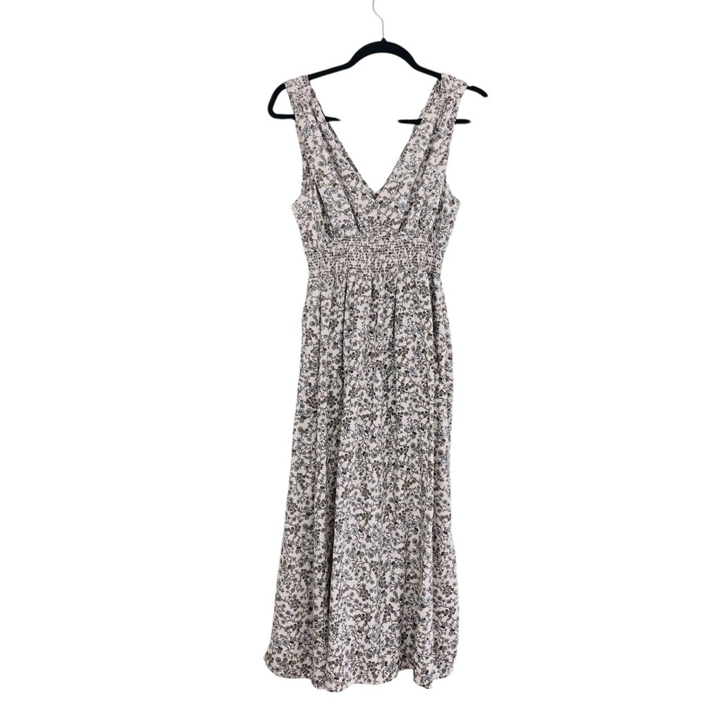 Old Navy Waist-Defined Floral Sleeveless Tie-Back Smocked Maxi Dress - Picture 9 of 10